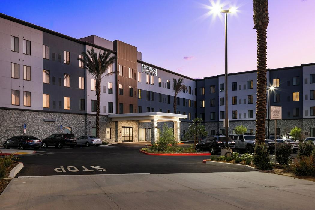 Staybridge Suites rendering